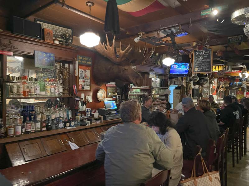 Mitchell Street Pub, Petoskey